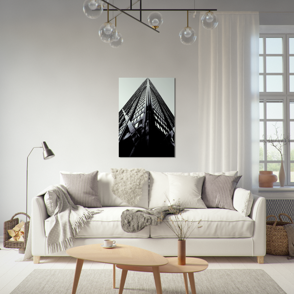 Meet me here black-white in room